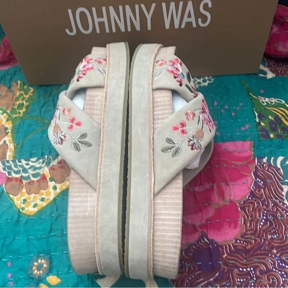 🌷Johnny Was Jenna X band Sandal NWT & box - Picture 8 of 10